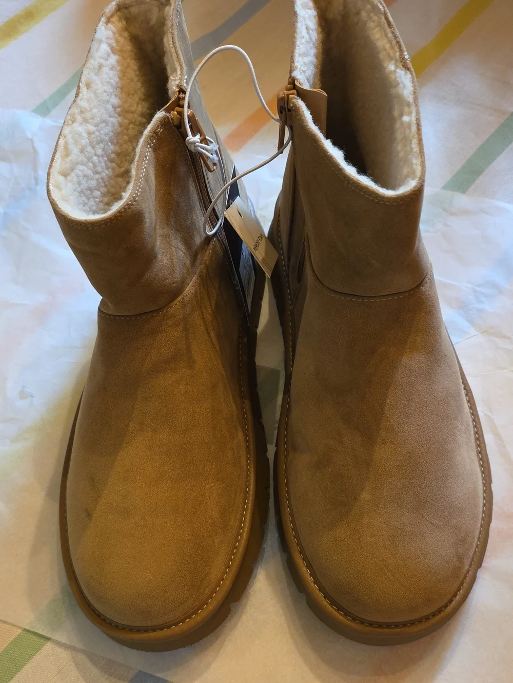Universal Thread Women's Tan Faux-Sherpa Lined Ankle Boots